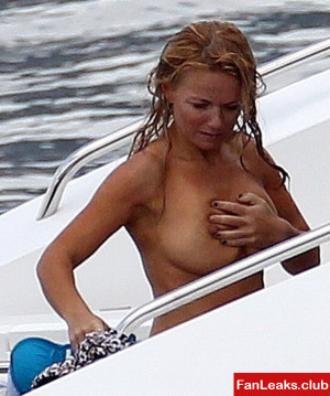 Geri Halliwell Onlyfan Leaked Photo 4