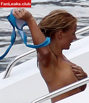 Geri Halliwell Onlyfan Leaked Photo 6