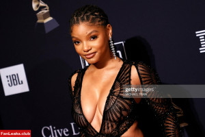 Halle Bailey Onlyfan Leaked Photo 120