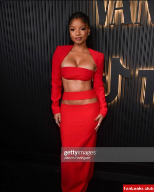 Halle Bailey Onlyfan Leaked Photo 165