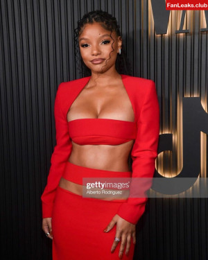 Halle Bailey Onlyfan Leaked Photo 166