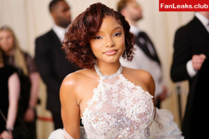 Halle Bailey Onlyfan Leaked Photo 218