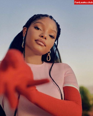 Halle Bailey Onlyfan Leaked Photo 277