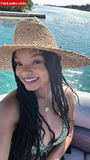 Halle Bailey Onlyfan Leaked Photo 358