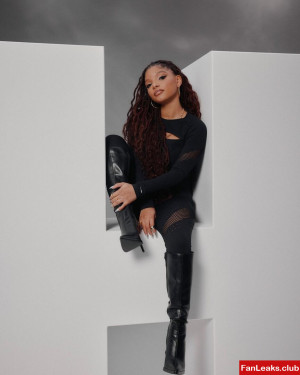 Halle Bailey Onlyfan Leaked Photo 362