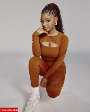 Halle Bailey Onlyfan Leaked Photo 367