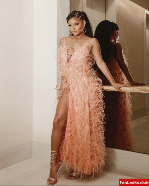 Halle Bailey Onlyfan Leaked Photo 390