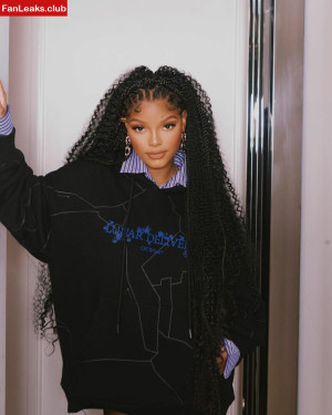 Halle Bailey Onlyfan Leaked Photo 447