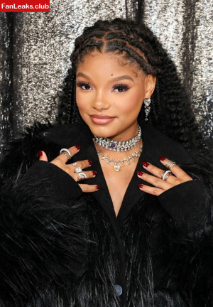 Halle Bailey Onlyfan Leaked Photo 469