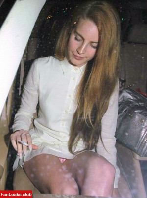 Lana Del Rey Onlyfan Leaked Photo 14