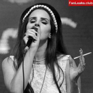 Lana Del Rey Onlyfan Leaked Photo 269