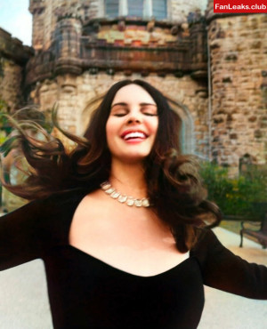 Lana Del Rey Onlyfan Leaked Photo 396