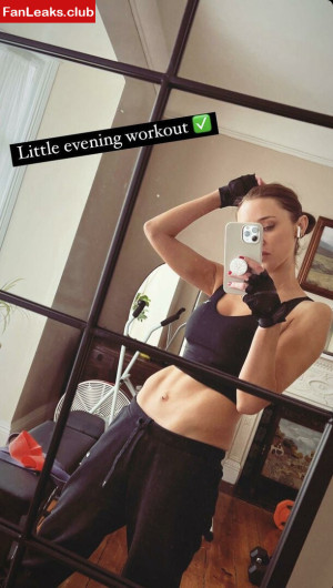 Una Healy Onlyfan Leaked Photo 429